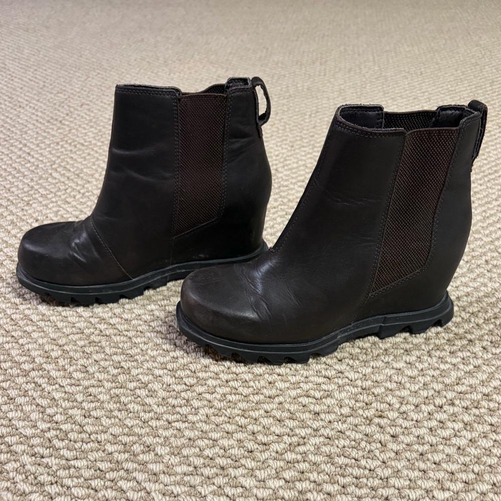 Sorel Joan of Arctic booties